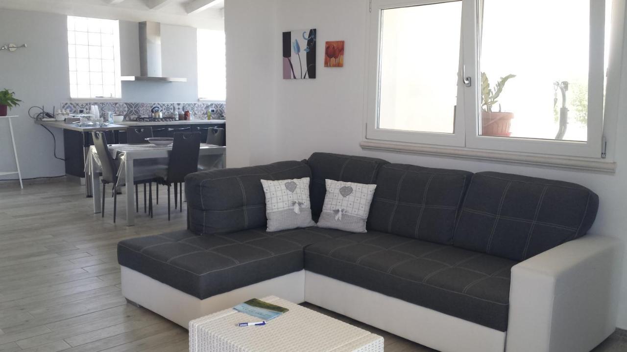 Villa Cecilia Montallegro Eksteriør billede